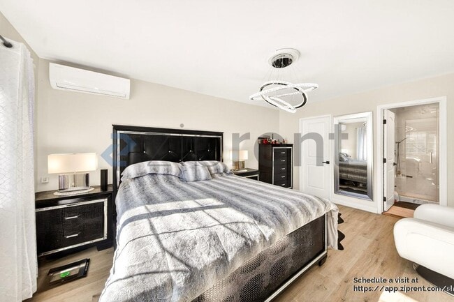 Building Photo - 19700 Blythe St