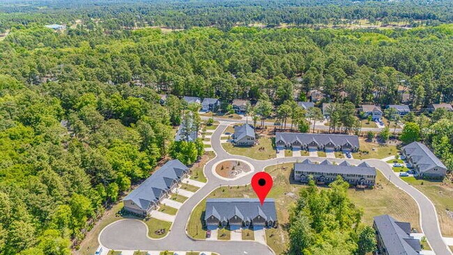 Building Photo - 315 Mashie Ct
