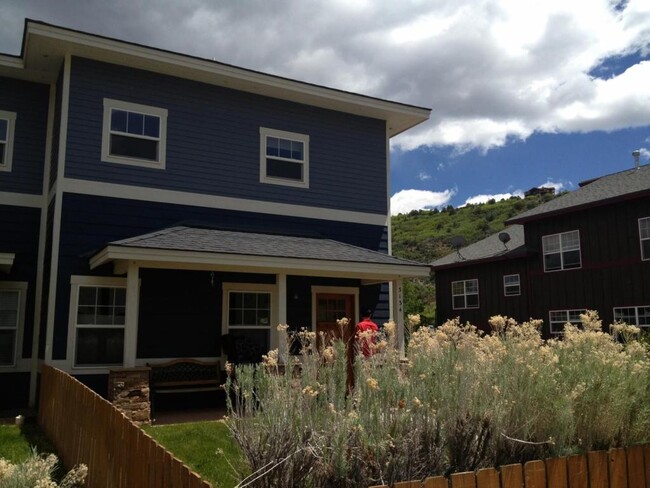 Building Photo - 3134 East Animas Village Dr