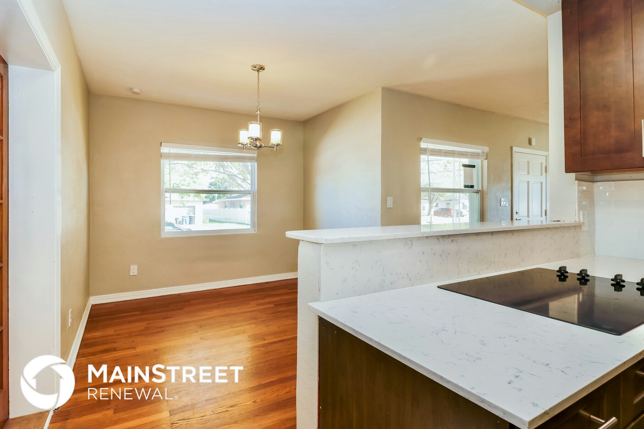 Building Photo - 614 Brookside Dr