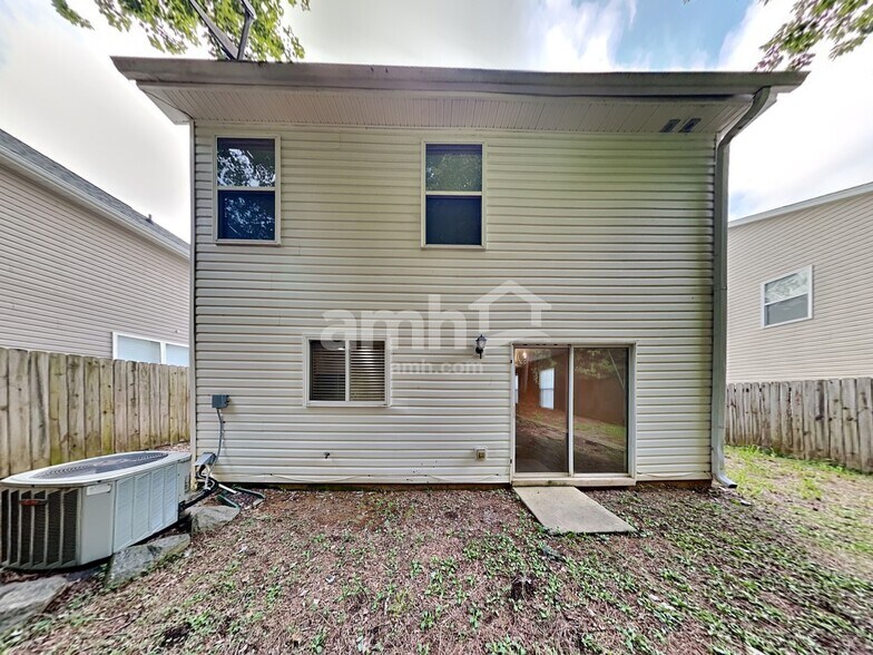 Building Photo - 132 Nacoochee Way