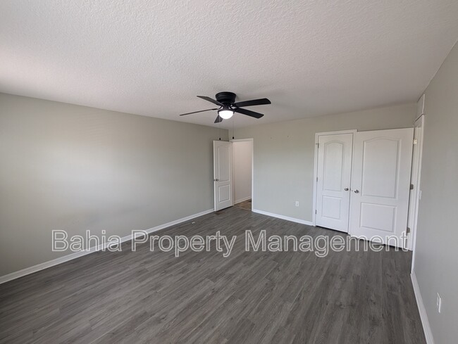 Building Photo - 4547 Ashburn Square Dr