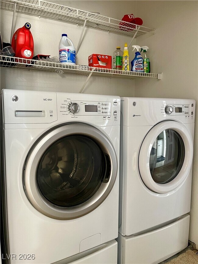 Building Photo - 1401 Beaver Spring St