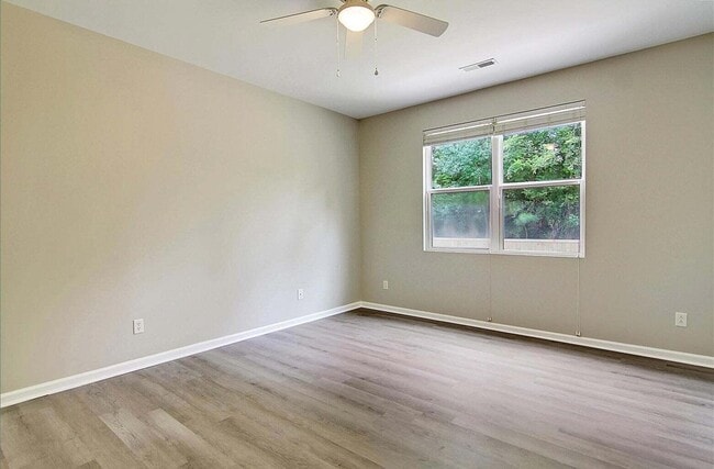 Building Photo - 1861 Cornsilk Dr