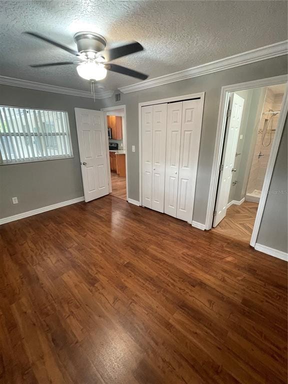 Building Photo - 2301 Sandalwood Dr