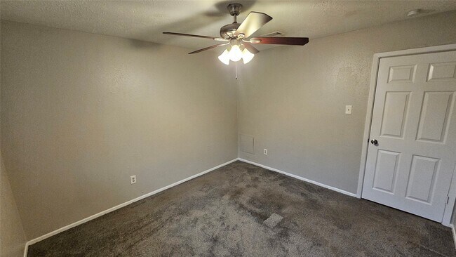 Building Photo - 4410 Adonis Dr