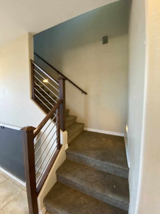 Building Photo - 3726 E Angstead Dr