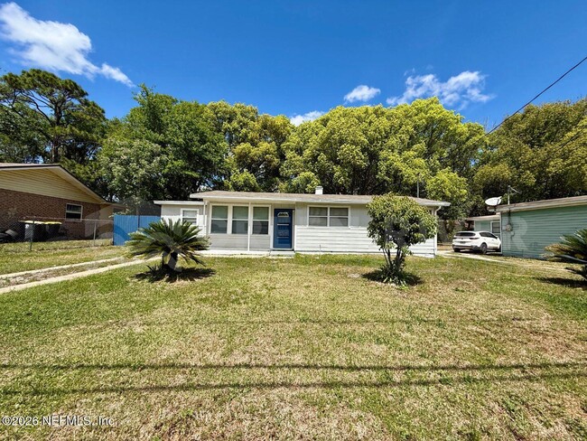 Building Photo - 4623 Suffolk Ave