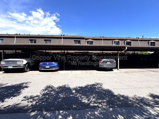Building Photo - 1729 Quail St