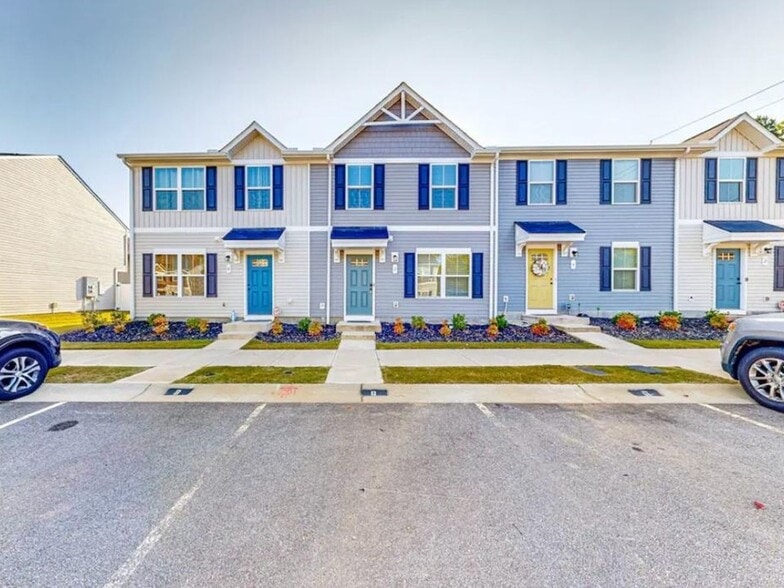 Primary Photo - 6 Tidworth Dr