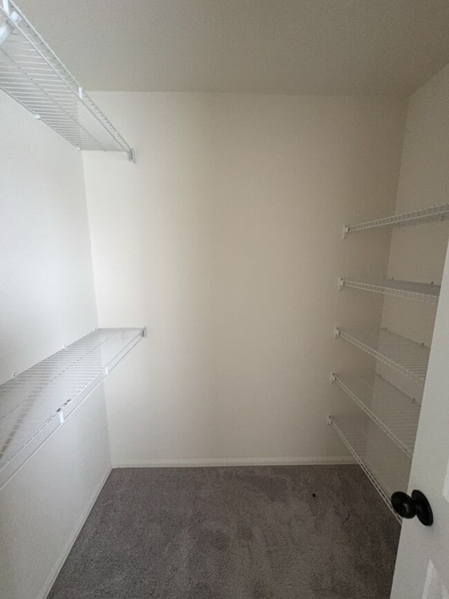 Building Photo - 3 Bed. 2 Bath, 2 Car Garage in Promontory