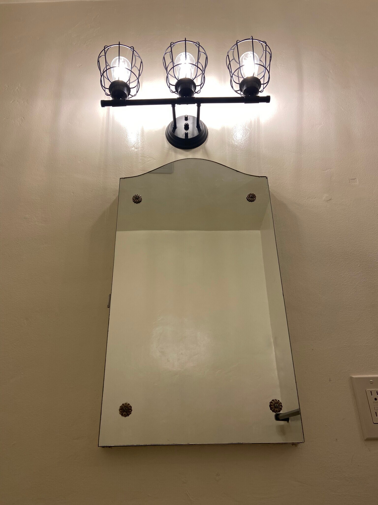 Mirror and lights - 795 N 2nd St