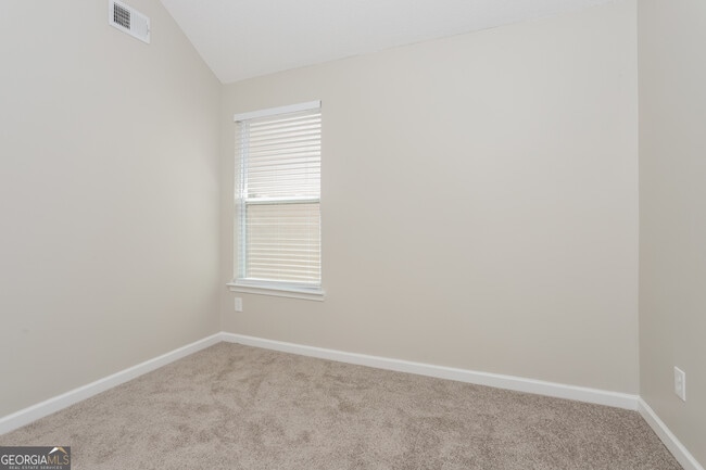 Building Photo - 1565 Tigris Ct