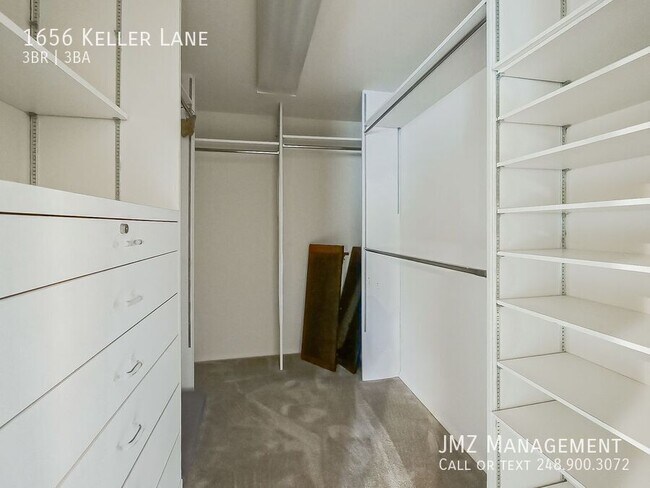 Building Photo - 1656 Keller Ln