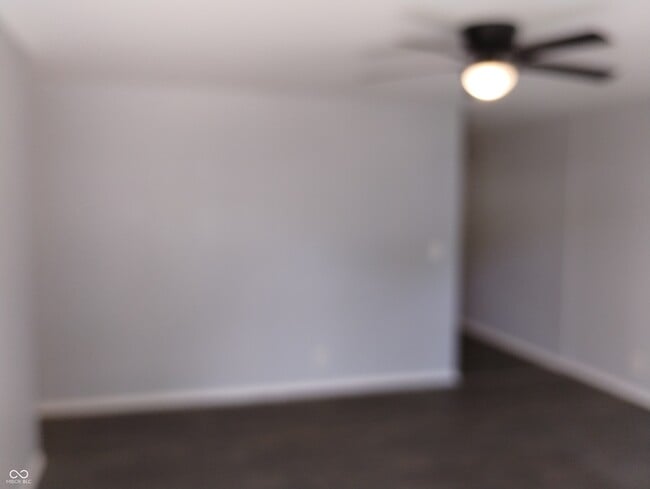 Building Photo - 2835 N Boehning St