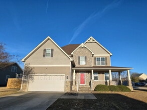 Building Photo - 825 Running Horse Ln