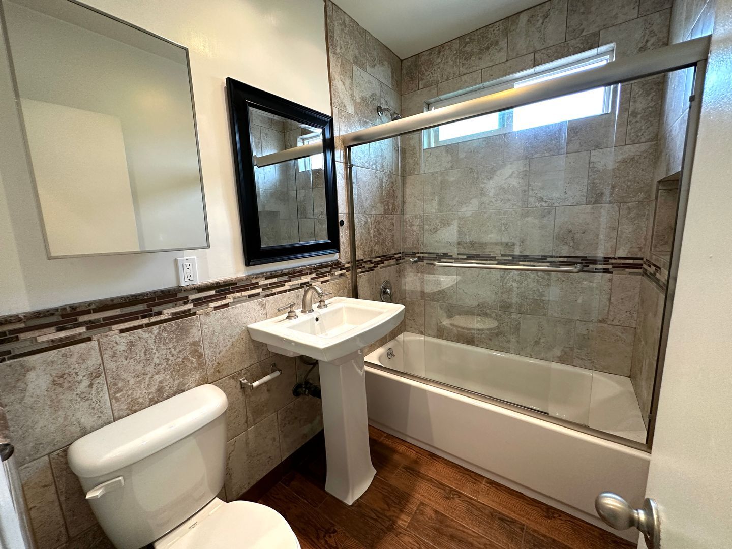 Building Photo - 12618 Pacific Ave