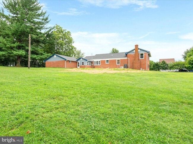 Building Photo - 14150 Harrisville Rd
