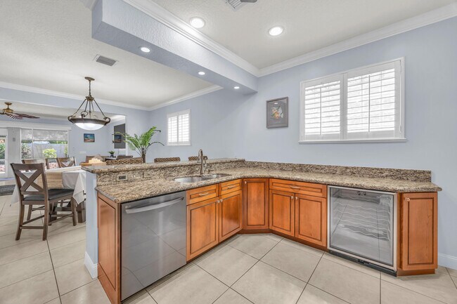 Building Photo - 148 Cypress Cove