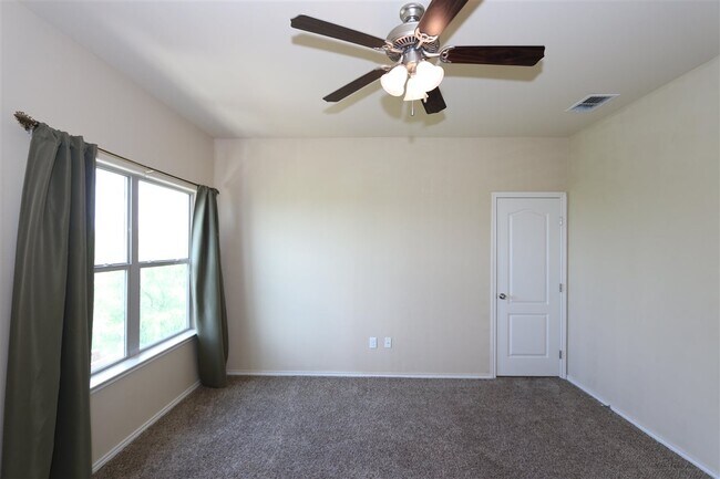 Building Photo - 5012 Lost Hills Trail