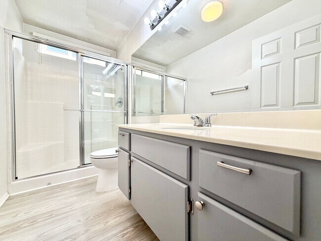 Building Photo - Spacious Rancho Highlands Home | 3 Bed + Den + Bonus Room & 3-Car Garage