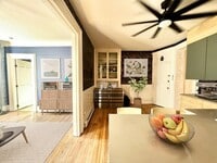 Building Photo - 712 Willow Ave