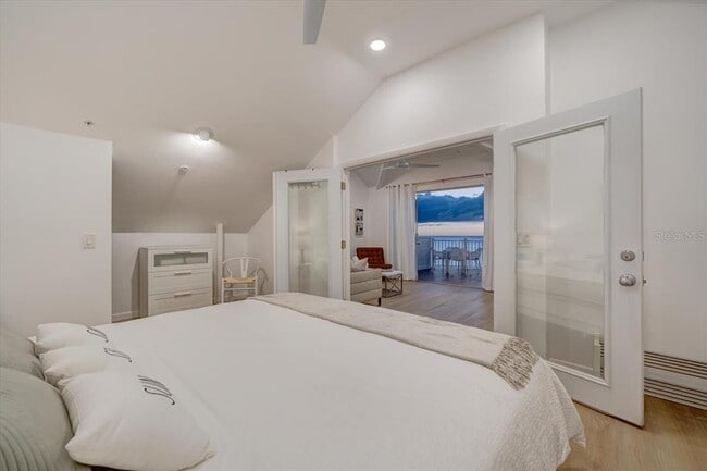 Building Photo - 17852 Lee Ave