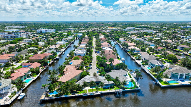 Building Photo - 953 Banyan Dr