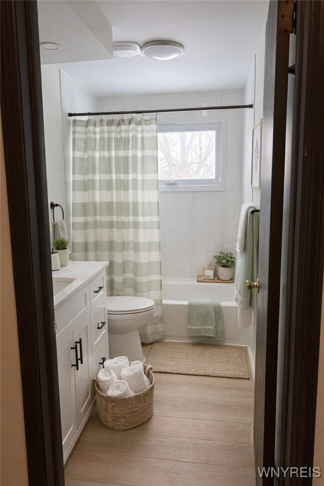 Building Photo - 431 Kaymar Dr