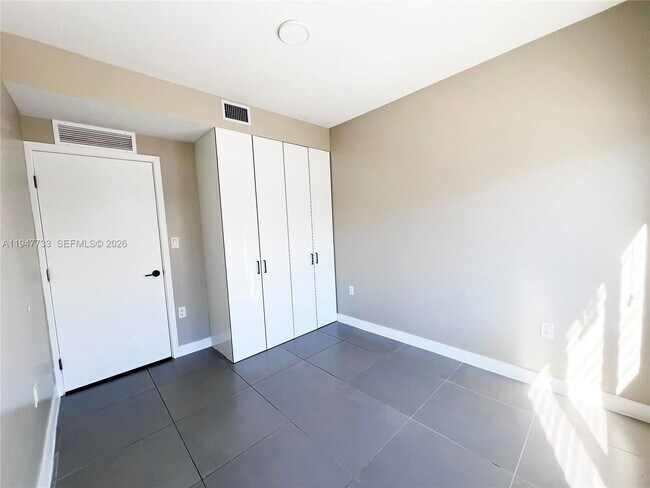 Building Photo - 25649 SW 144th Ave