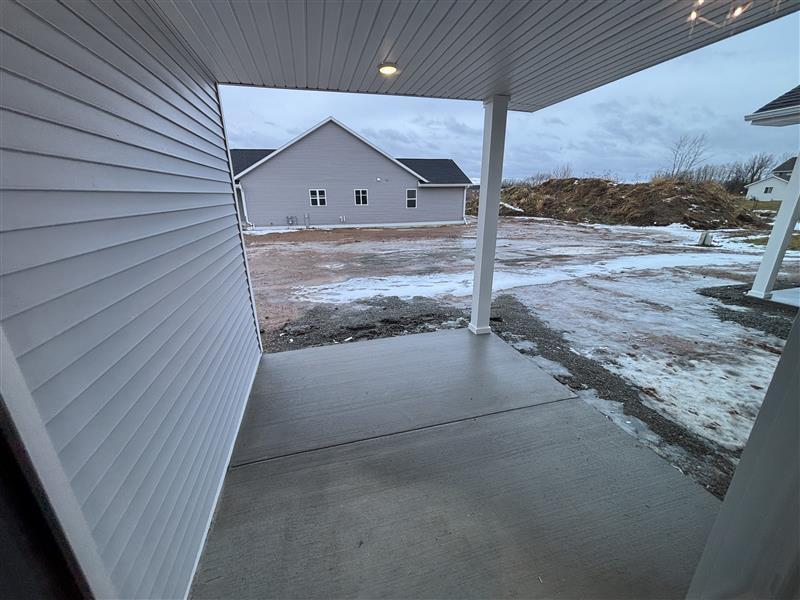 Building Photo - 1129 Northwood Dr