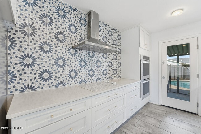 Building Photo - 1644 E Broadmor Dr