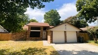Building Photo - 1815 Cedarview Dr