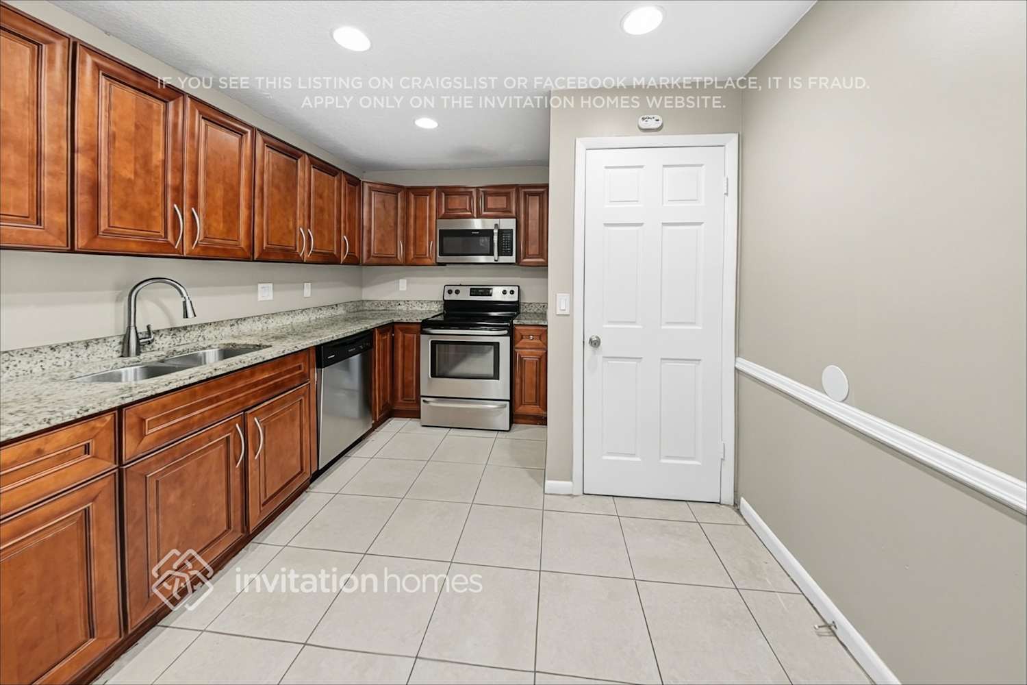 Building Photo - 7406 Overlook Dr