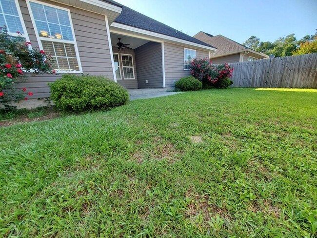 Building Photo - 4212 Bright Creek Rd