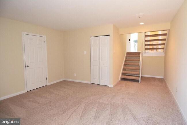 Building Photo - 12769 Gazebo Ct