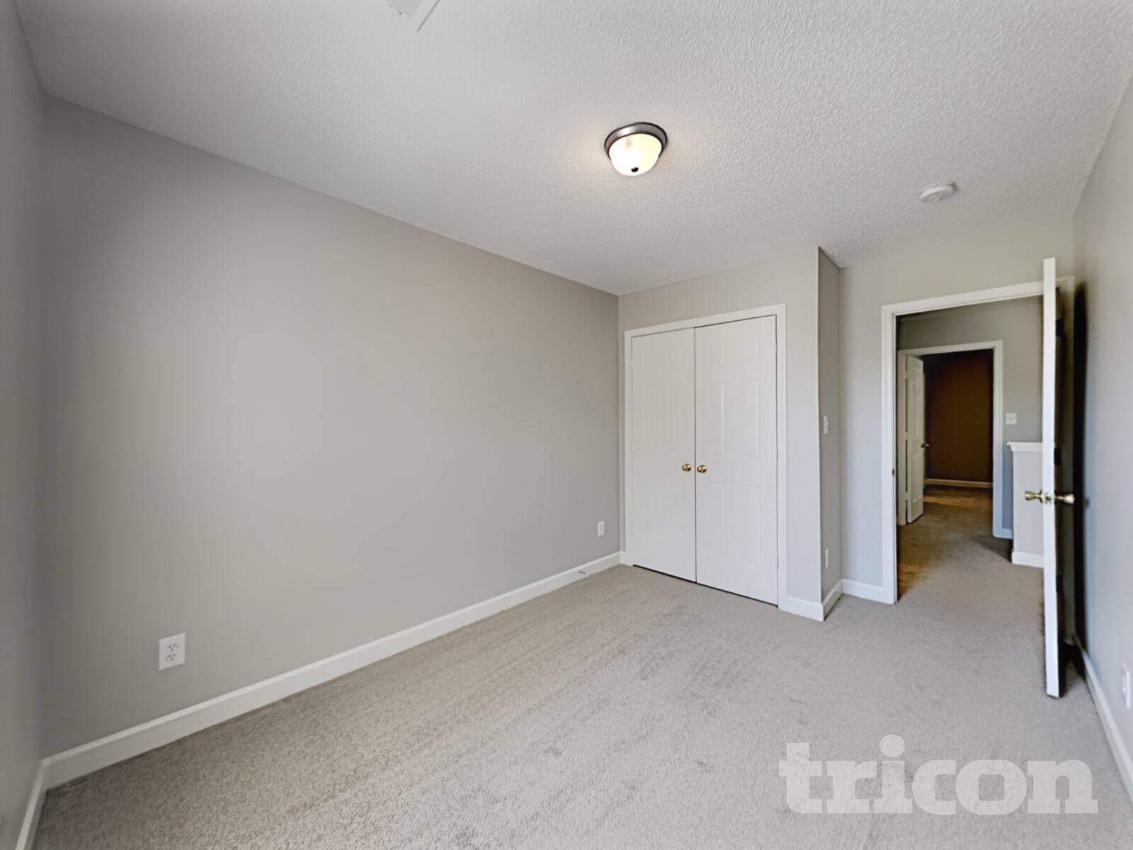 Building Photo - 7117 Red Bud Cir