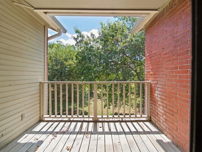 Building Photo - 9507 Kempler Dr