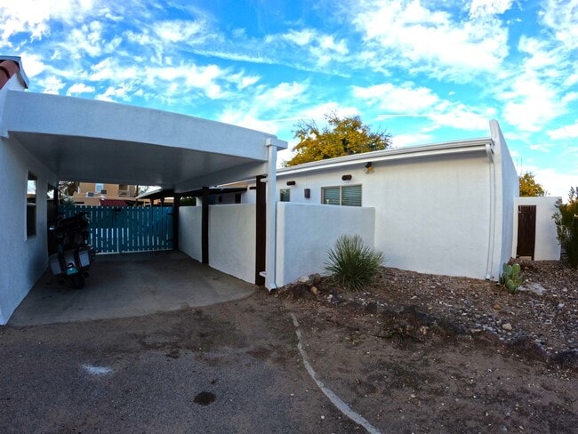 Building Photo - 2968 La Mesilla Cir