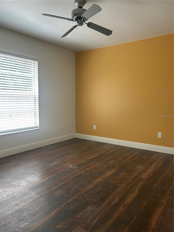 Building Photo - 1243 Las Cruces Dr