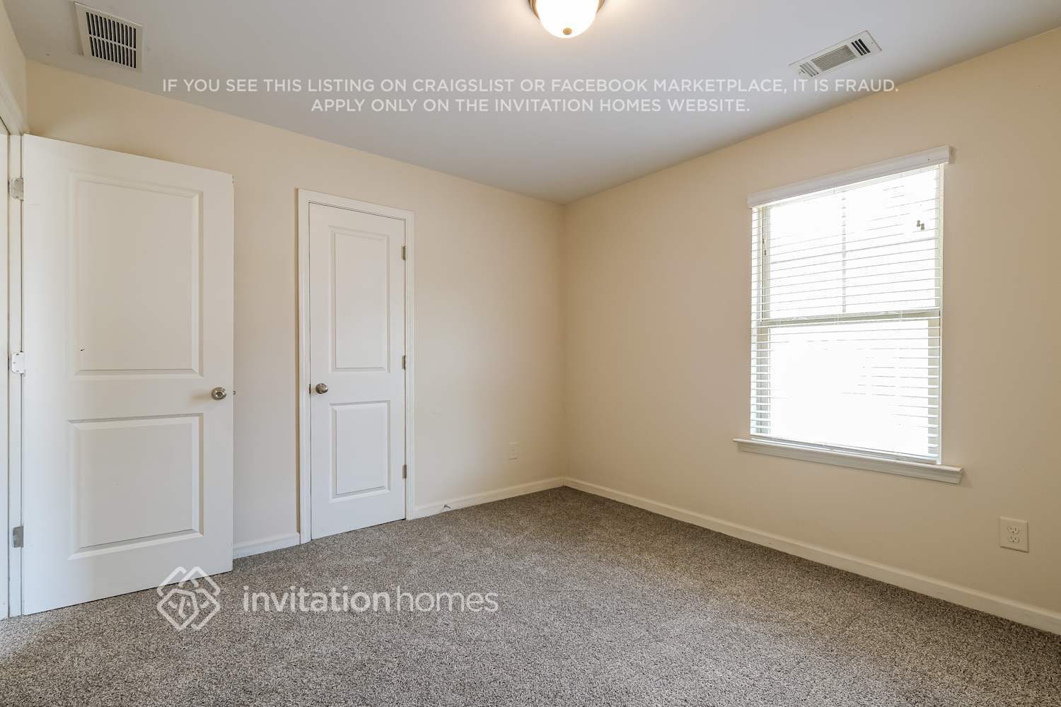 Building Photo - 4232 Oak Field Dr