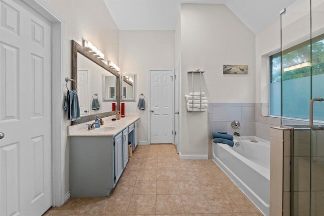 Building Photo - 6300 Needham Ln