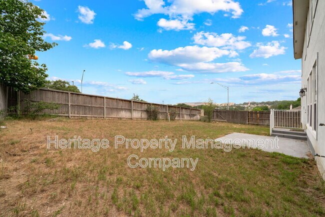 Building Photo - 23211 Kaitlyn Canyon