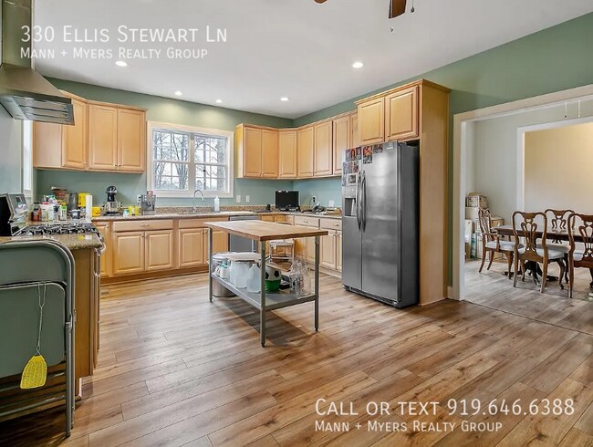 Building Photo - 330 Ellis Stewart Ln