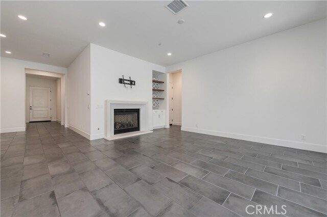 Building Photo - 91 Rockinghorse