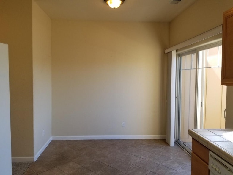 Building Photo - 4691 Kathleen Denise Ln