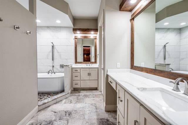 Building Photo - 8779 Oak Stream