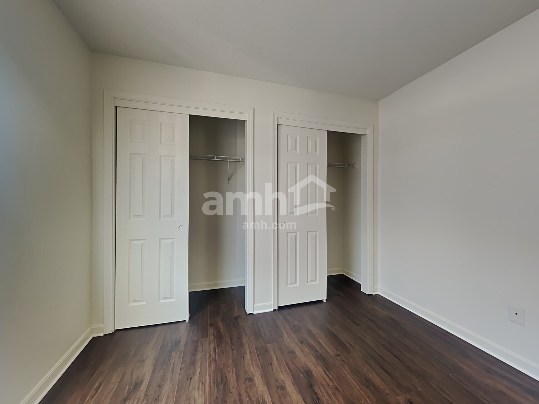 Building Photo - 2055 Whispering Wind Ln