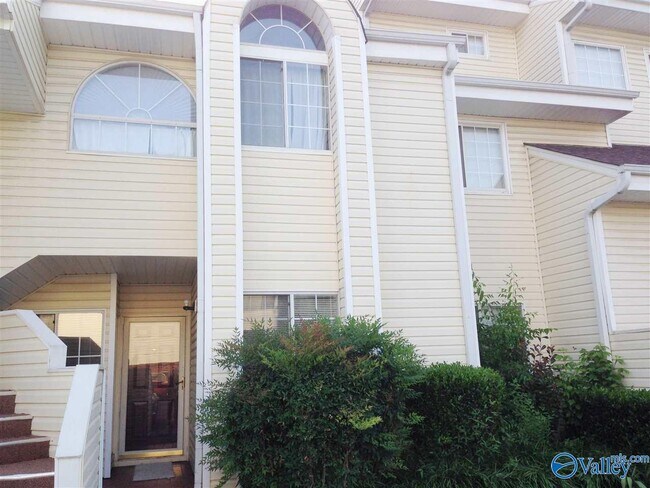 Primary Photo - 1155 Old Monrovia Rd