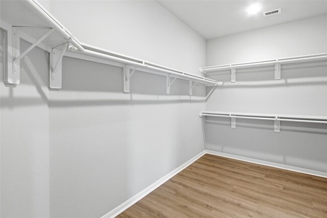 Building Photo - 2429 Palisade Crst Dr